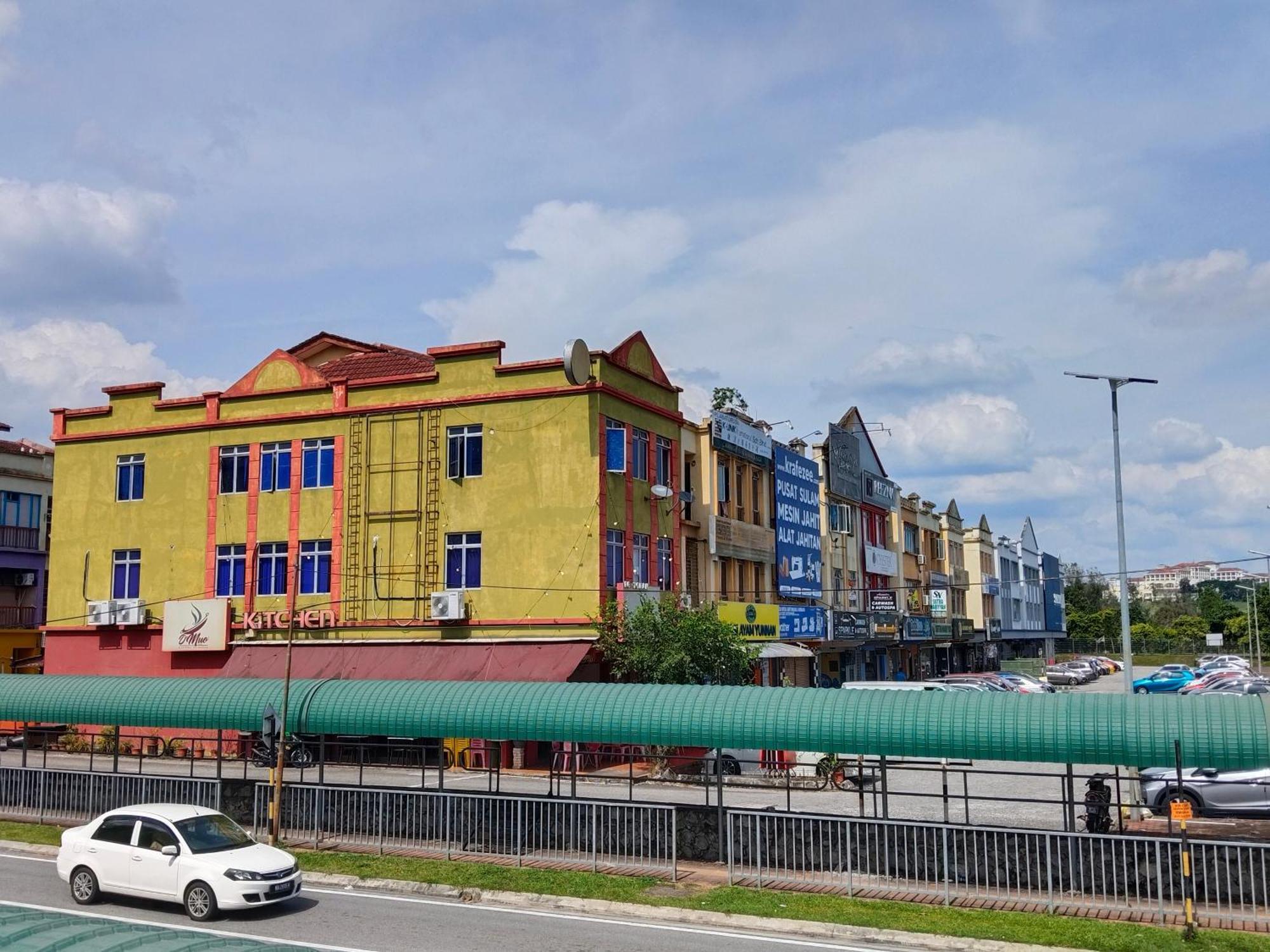 Bangi Business Hotel Bandar Baru Bangi Экстерьер фото