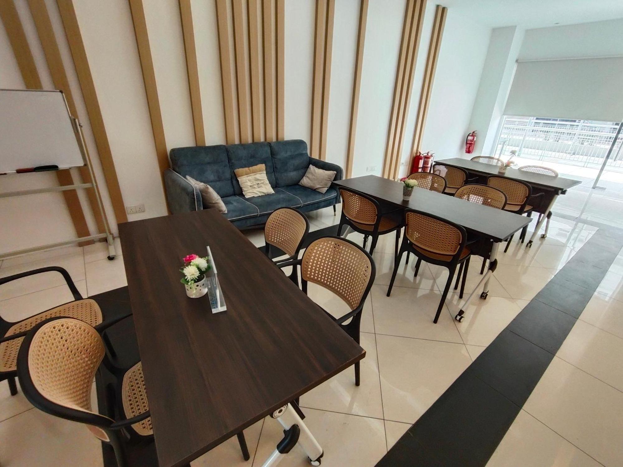 Bangi Business Hotel Bandar Baru Bangi Экстерьер фото